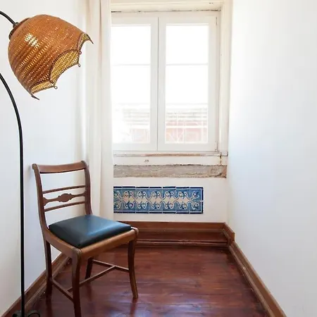Spacious Charming Apt In Downtown. Casa Da Baixa.